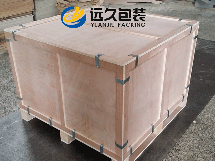 包裝木箱底盤結構穩(wěn)定性與在搬運過程中的抗扭曲抗變形能力